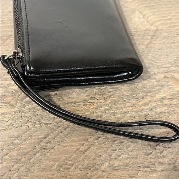 Prettyzys Small Wristlet Bifold Wallet for Women - Black - Picture 12 of 12